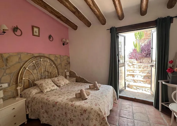 Villa Jardin piscina climatizada Frigiliana